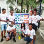 Jovens do Clube de Mídia da Casa de Renato, em Nova Iguaçu (RJ), realizam atividade sobre o Estatuto da Criança e do Adolescente (ECA)