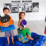 Polo Cidade Cristã, em Sapé (PB), realiza atividade sobre folclore brasileiro; coparticipantes elaboram fantasias